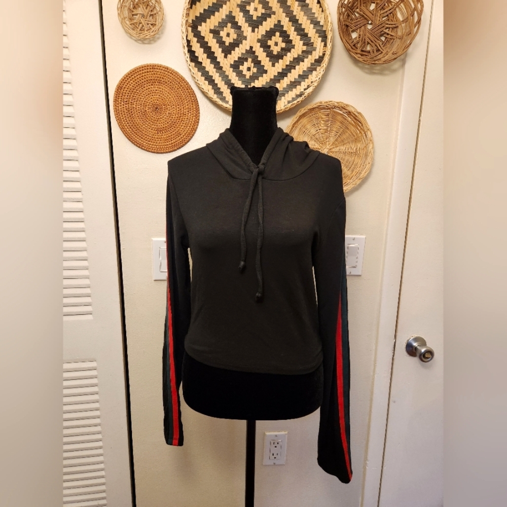 Revamped Women's Black Hoodie Top - Picture 7 of 9